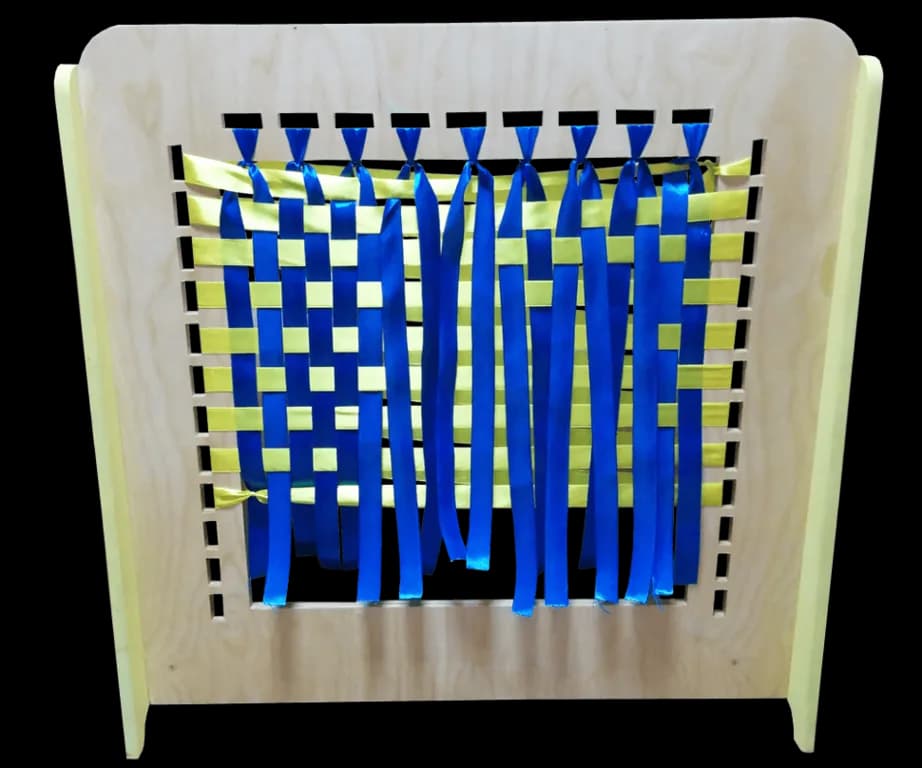 Развивающая панель "Макрамэ"